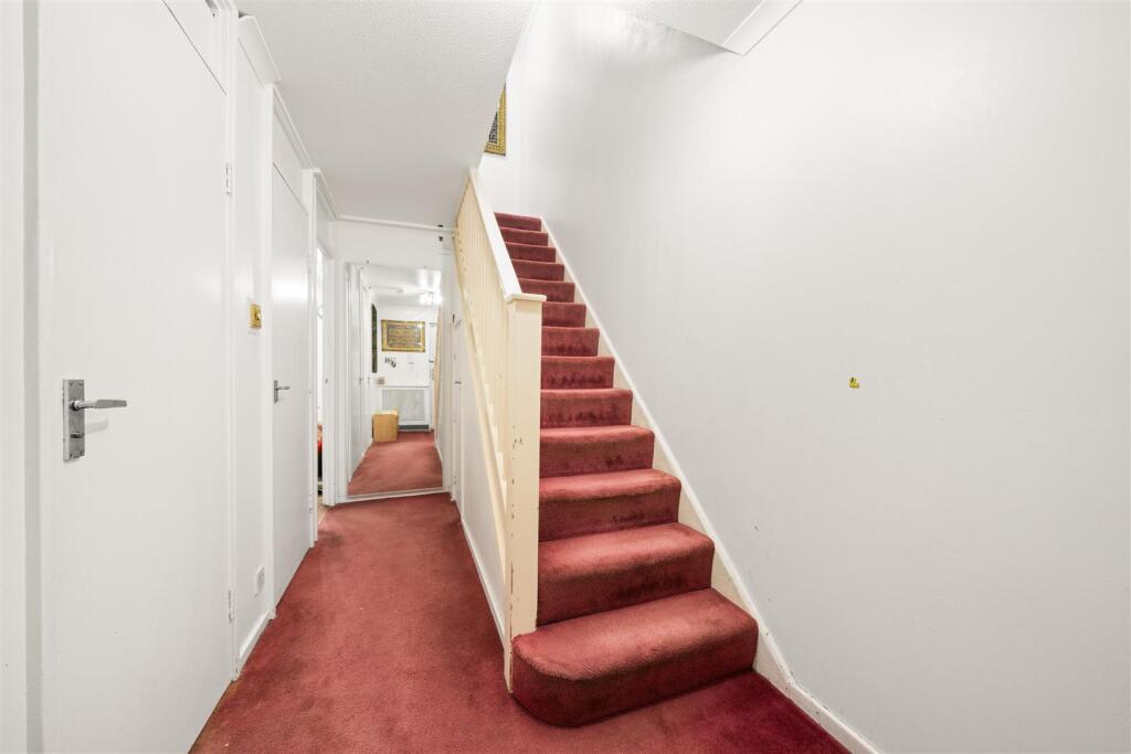14 Belgrawe Road TW4013.jpg