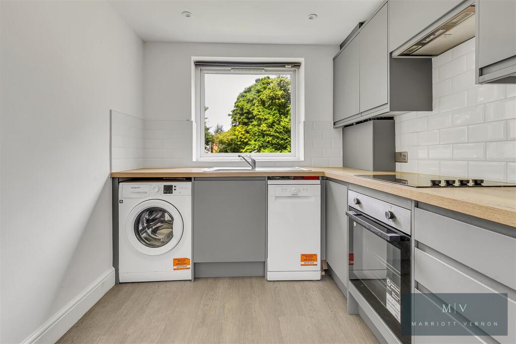 Westleigh Court 3 MV-7.jpg