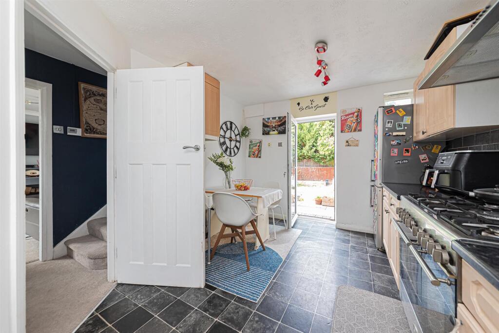 31 Chetwode Place (8).jpg