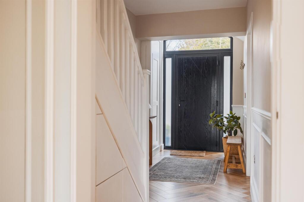 126 Brom Village Rd-33.jpg