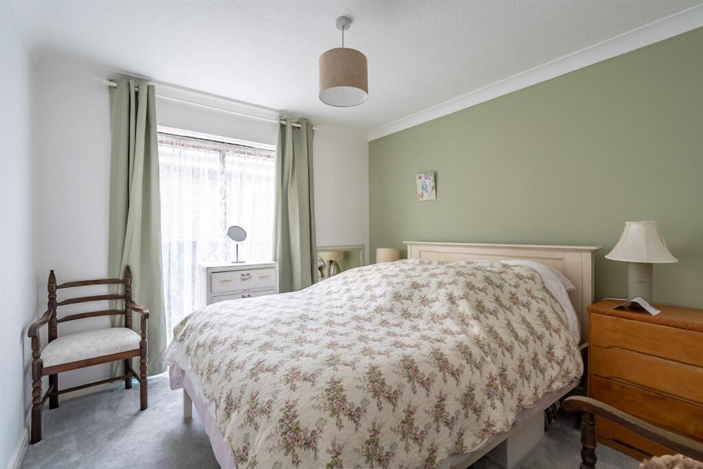 BEDROOM 3