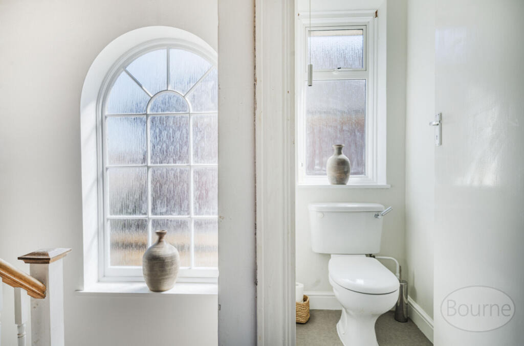 b77b5bae-75af-4d7...