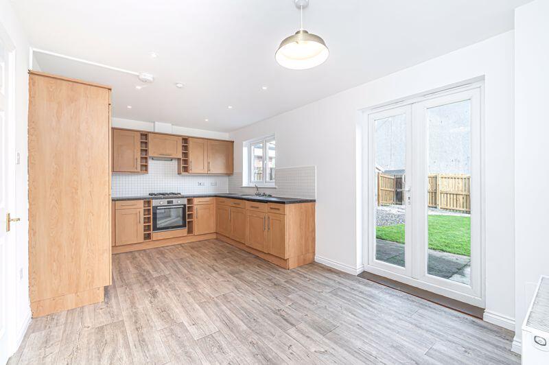 Breakfasting Kitchen