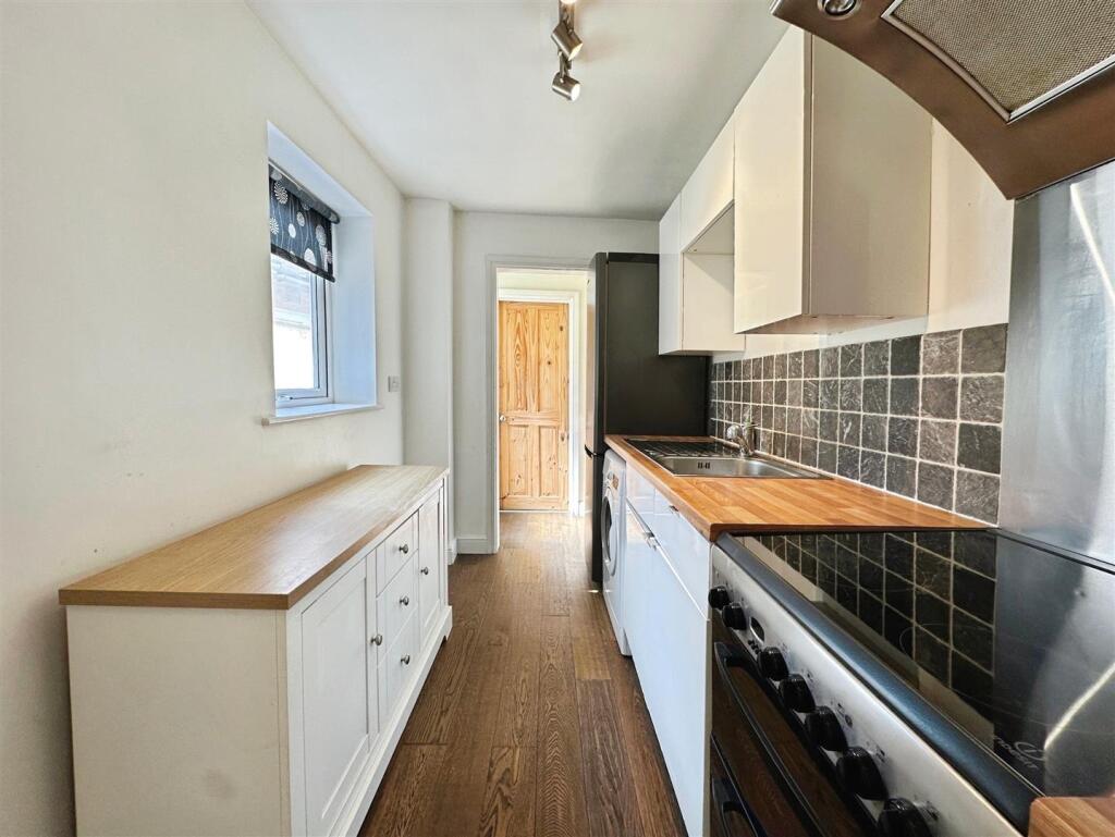 66cd42c3--48AE-B30F-89AA98832D54-88897-00001C5A9BA