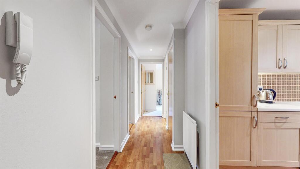 1 Castle Street Flat 3_11.jpg