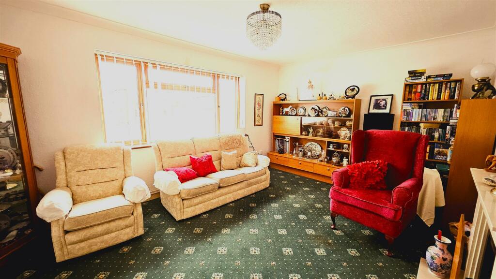 Lounge View 2.jpg
