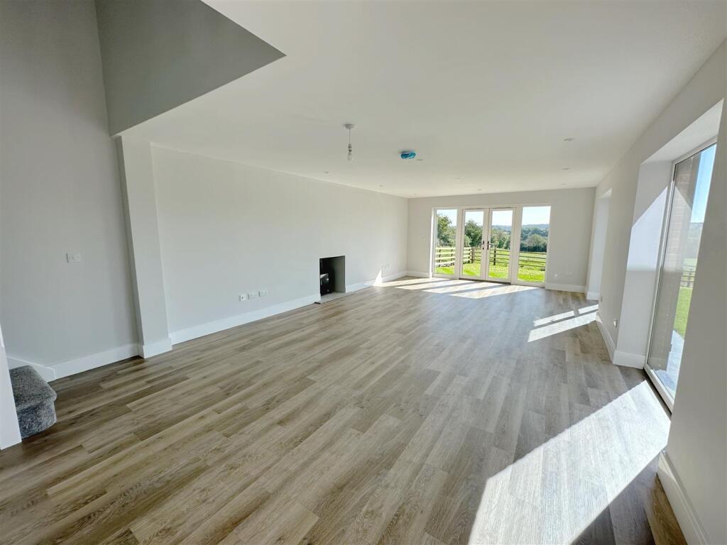 Living Dining Room.JPG