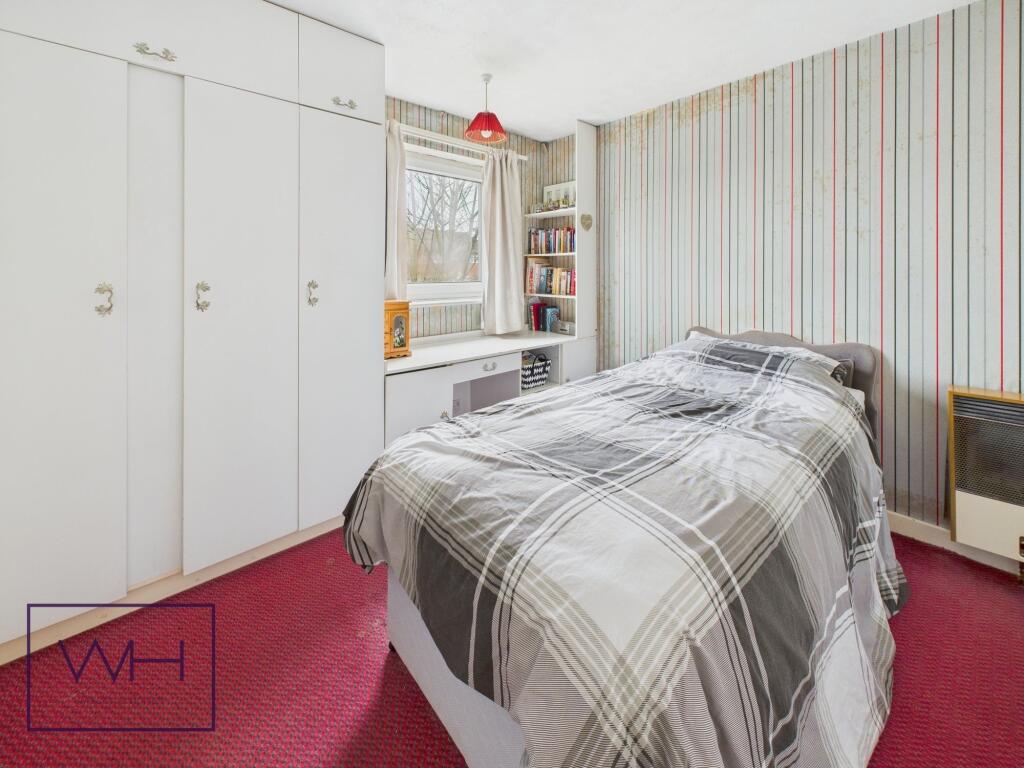 CAM03785G0-PR0232-ST