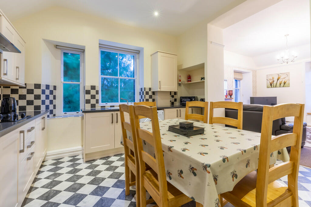Breakfast Kitchen