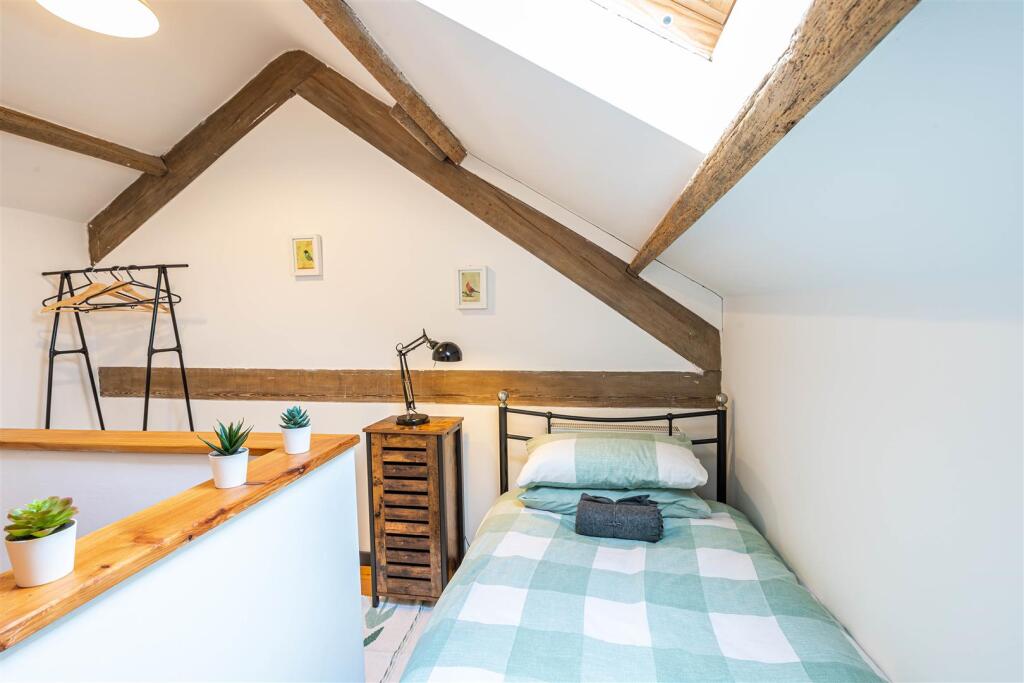 Holiday Cottage Bedroom