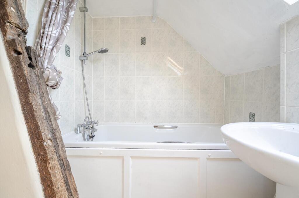 bath2.jpg