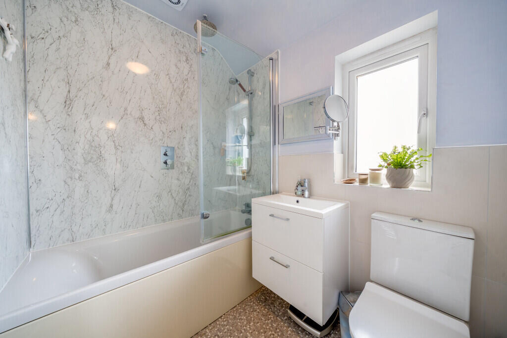 1328408-17-6880cb...