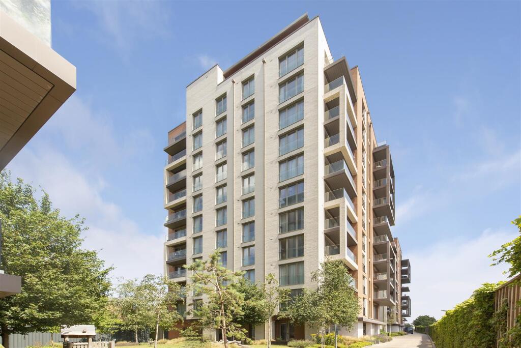 52879 Hi res (15).jpg