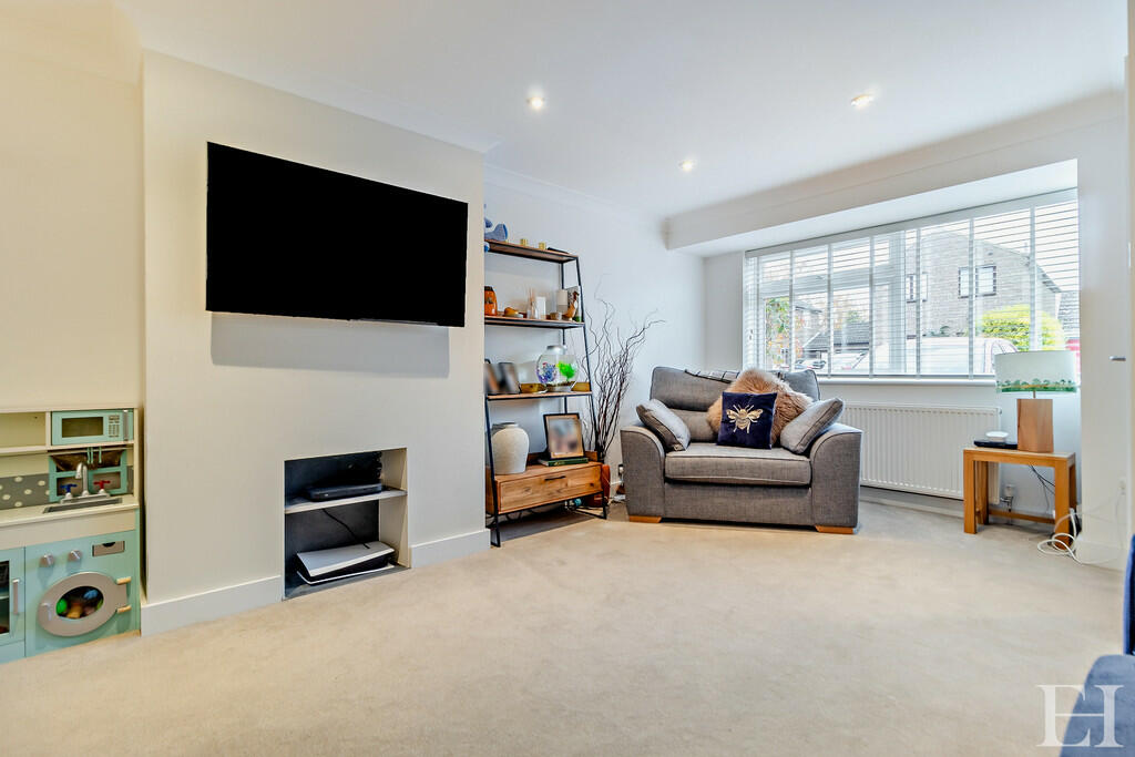 8628060-interior0...
