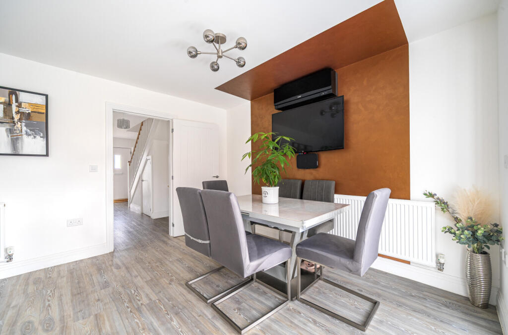 1361236-11-68ff7f...