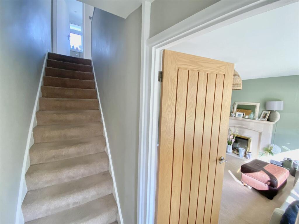 Hallway.jpg