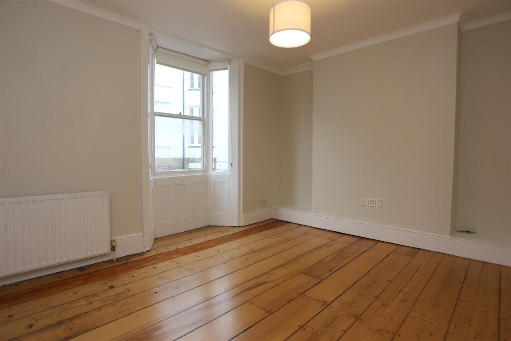 27 Over St new 25 (6).JPG