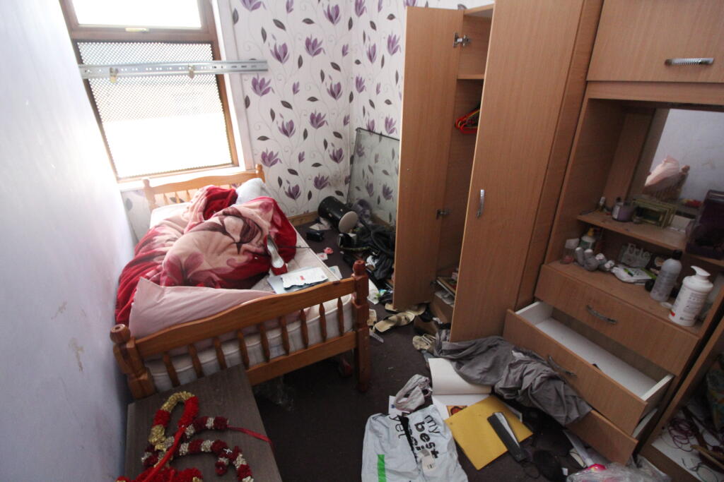 Bedroom 2 T202508291535.jpg