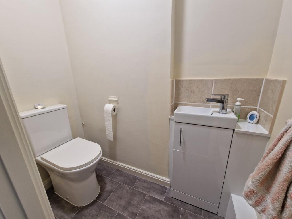 Picture No. 03