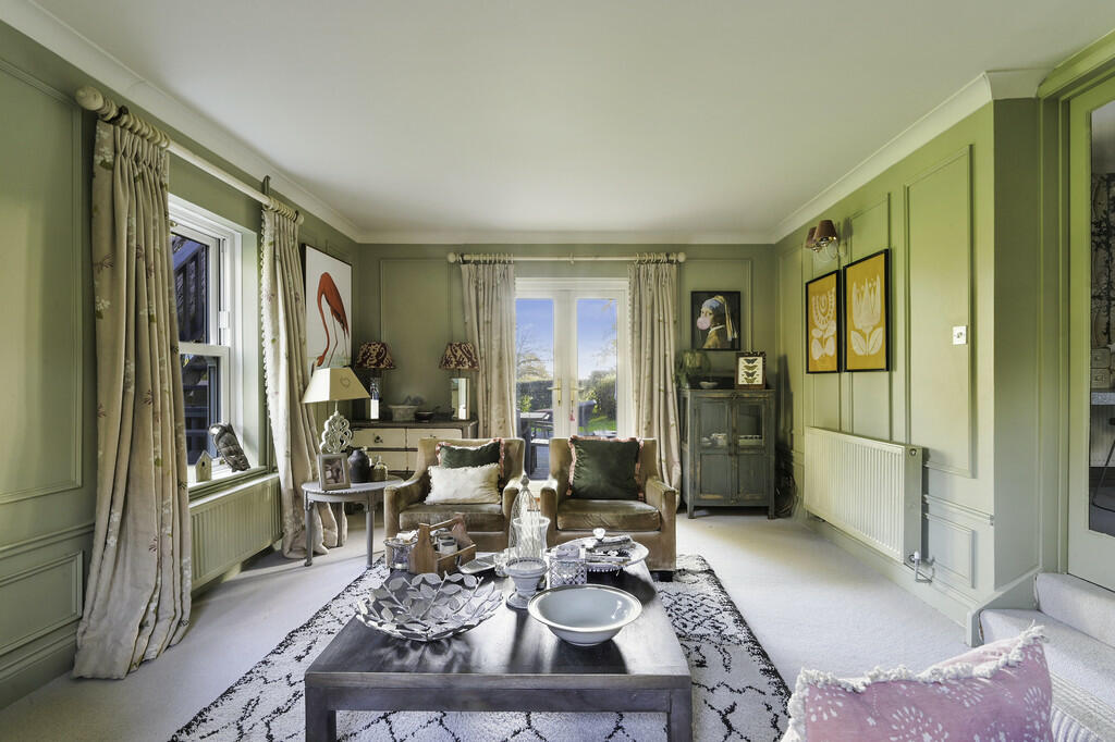 Living Room (4)
