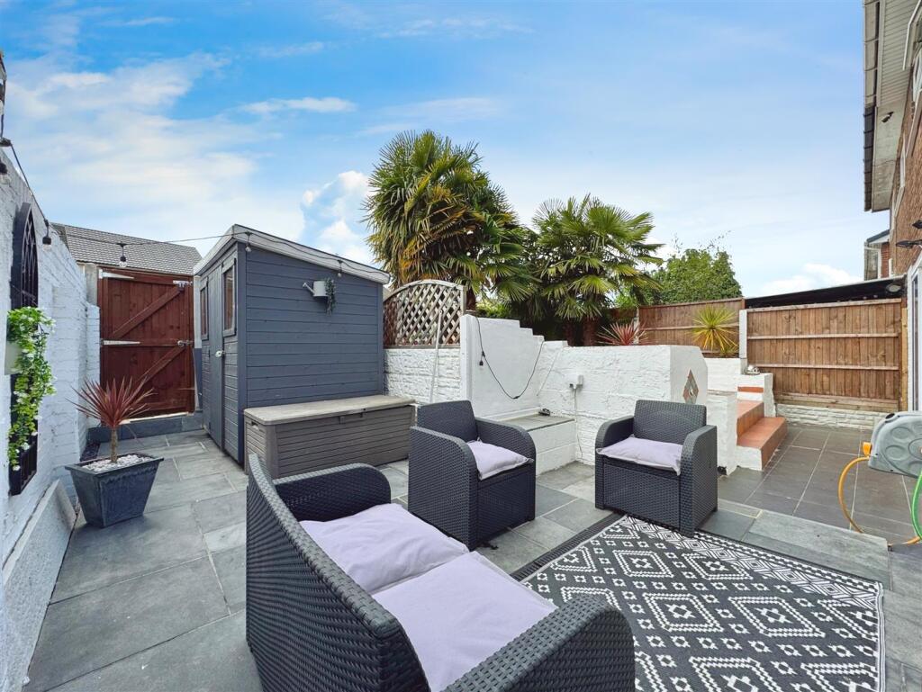 f2809ae2--48B7-ACA6-A83DD77037CD-19760-000009E0512