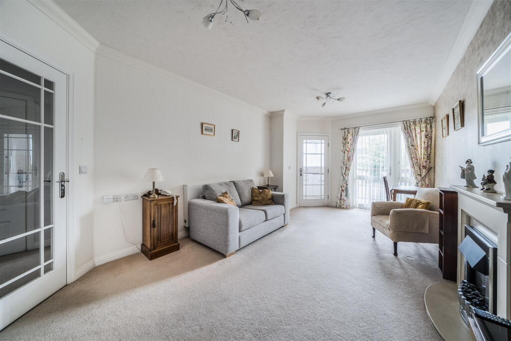 1296934-16-683f34a8e6997-ARW .jpg