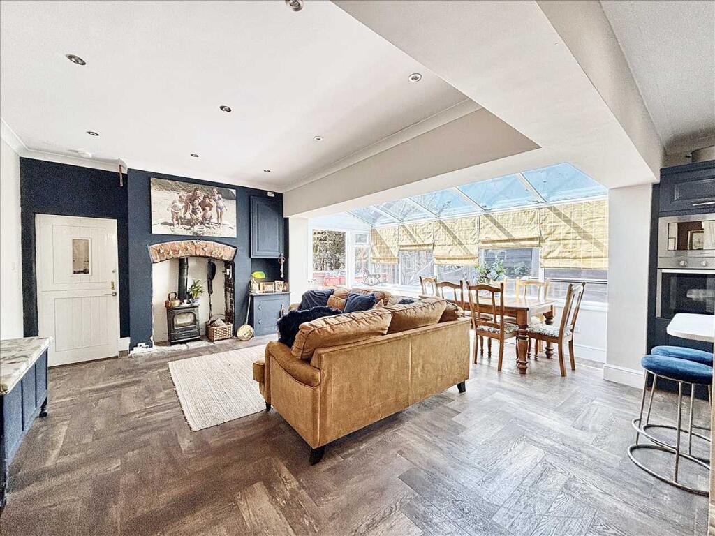Open plan lounge