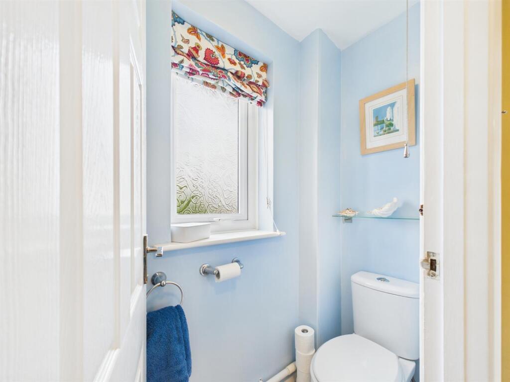 Separate WC