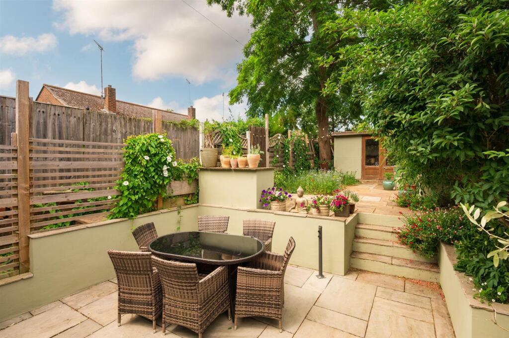 Landscaped rear garden
