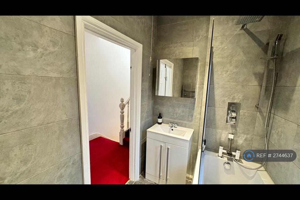 Bathroom (2 Of 2)