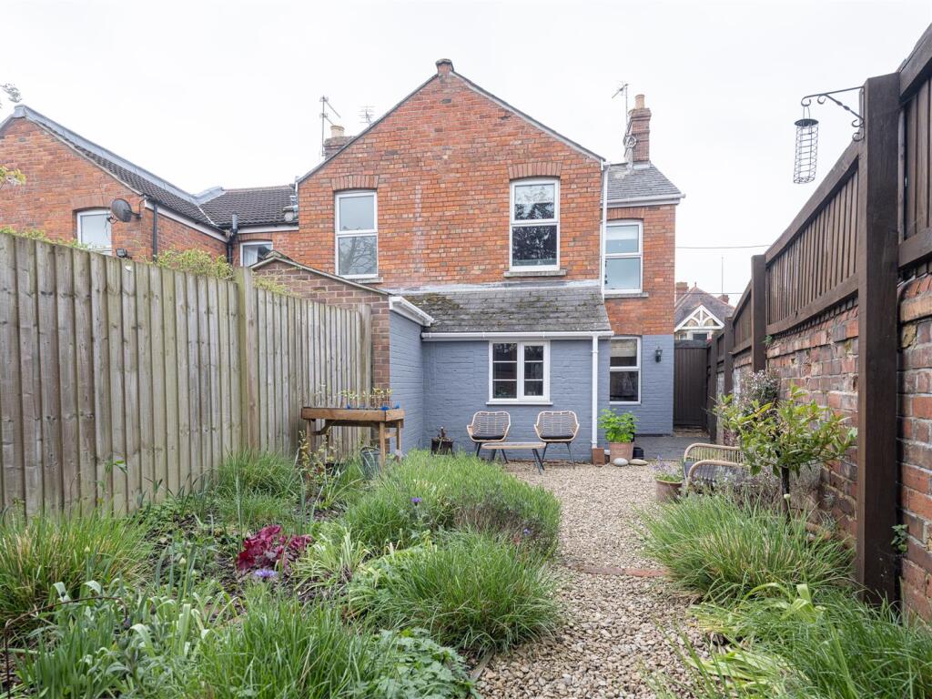 45 Malmesbury Road-40.jpg