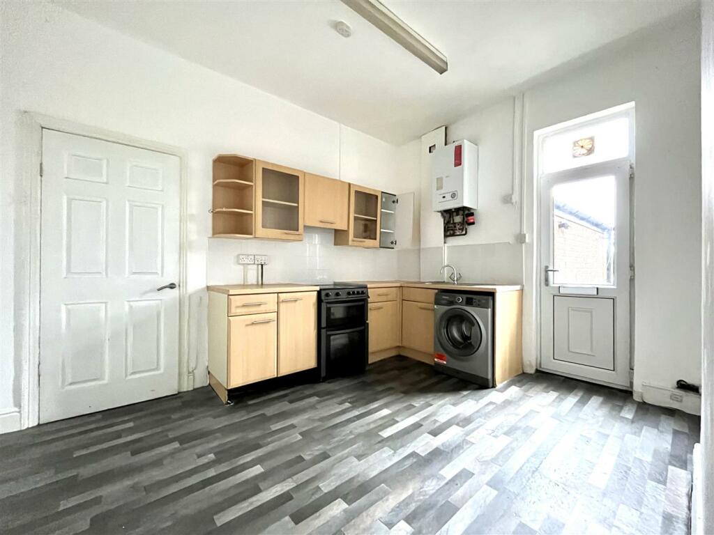 Dining Kitchen
