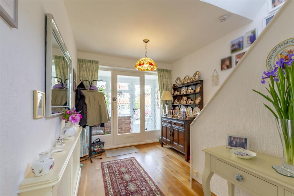 Hall (5)-HDR copy.jpg