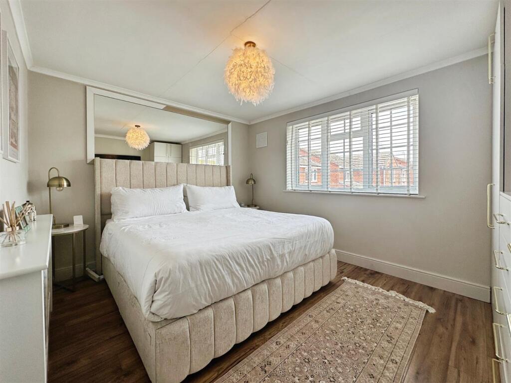 02e50709--44F8-A7B5-C5AADBDC332E-97422-00001F08C80