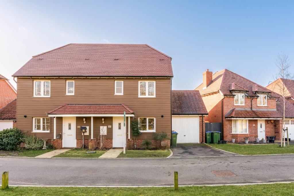 32 Borrer Drive-13.jpg