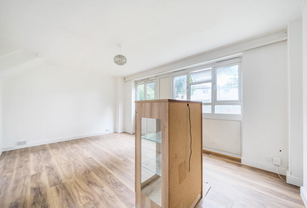 1329558-11-688b41...