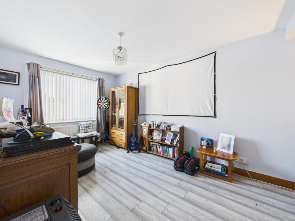 Murray Avenue, Saltcoats, KA21 6