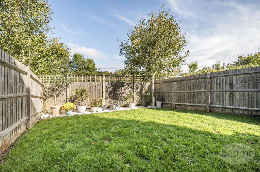 8f6cba3b-4a87-43b...