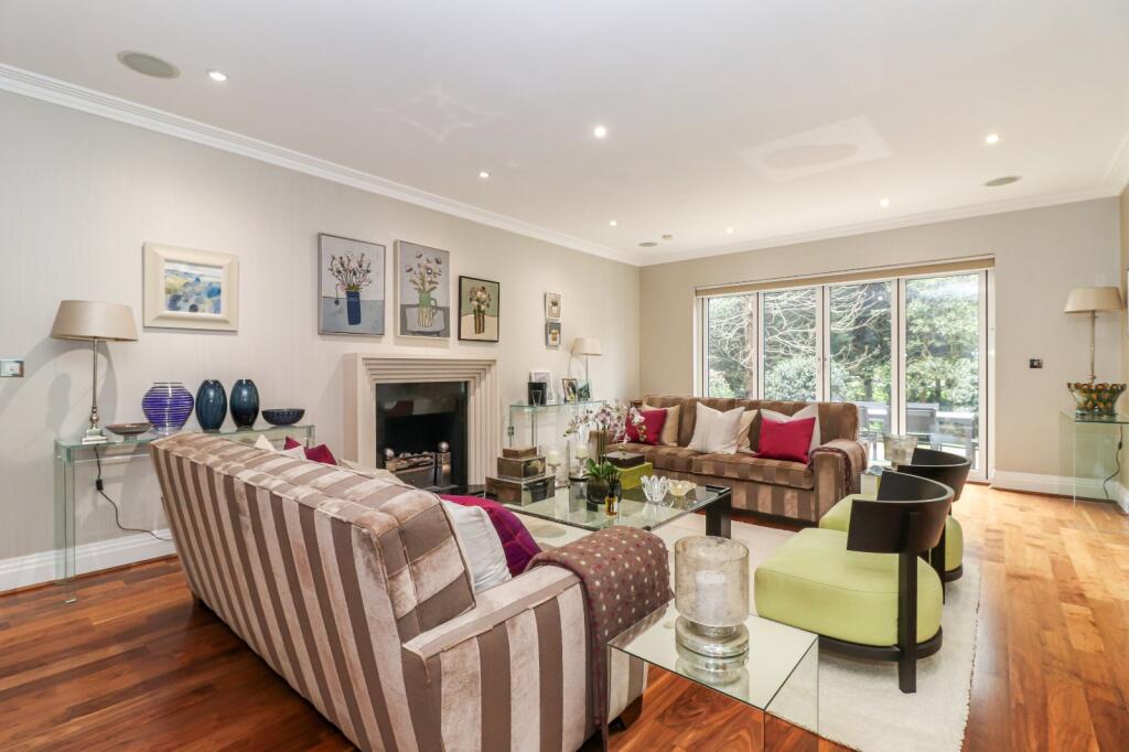 Drawing Room