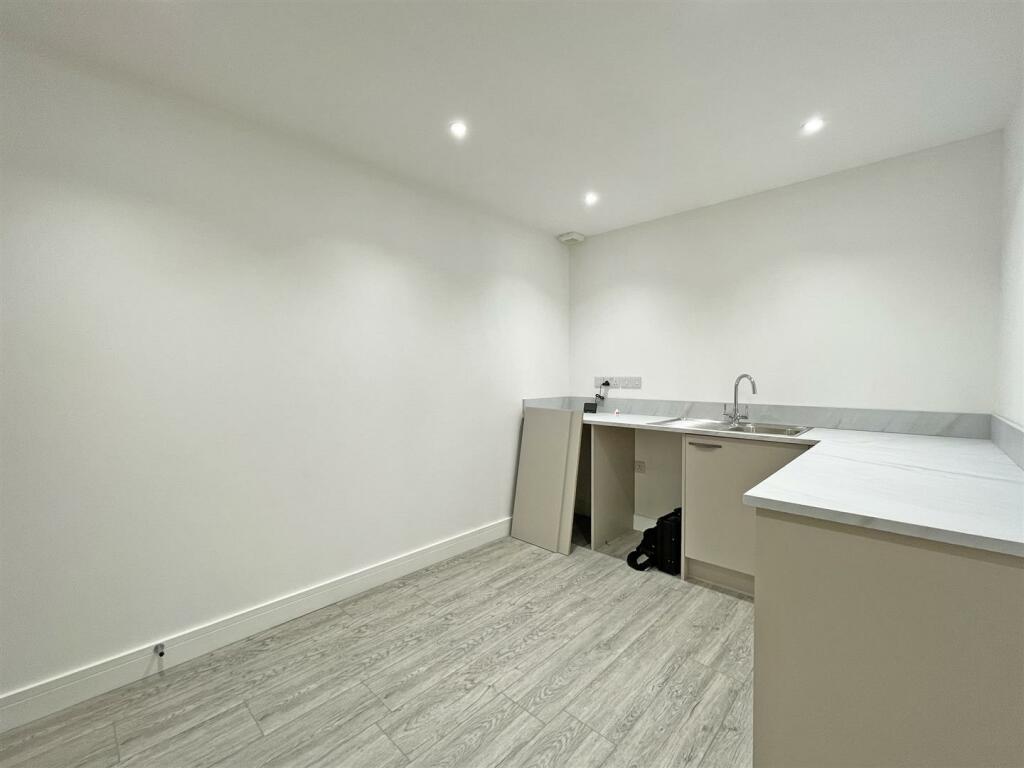 Sound View 6 - Utility.jpg