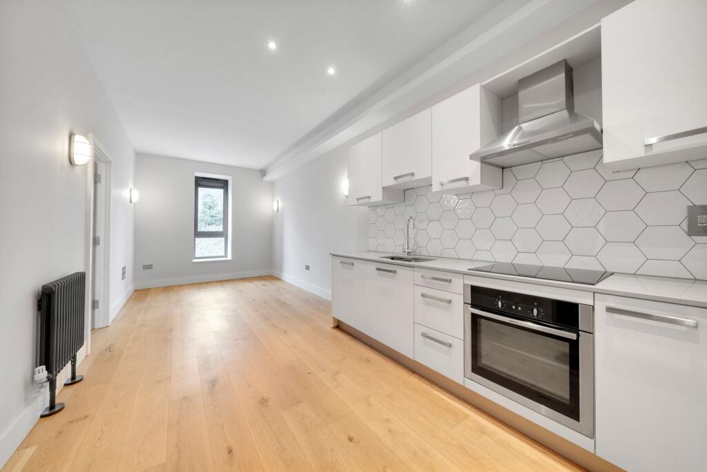 Open Plan Reception Room