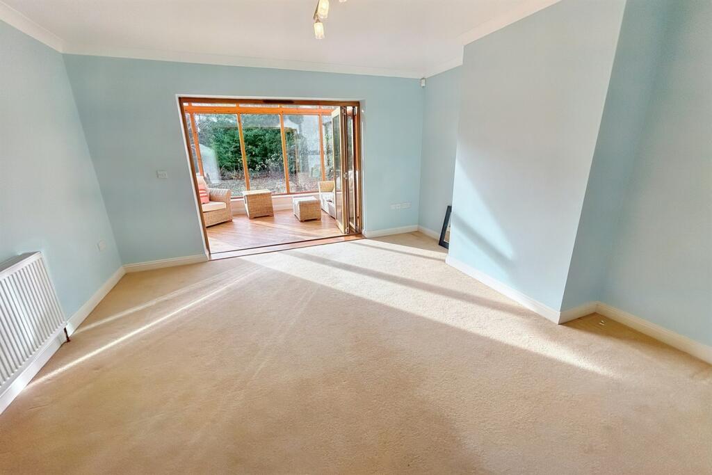 Dining Room/Play Roo
