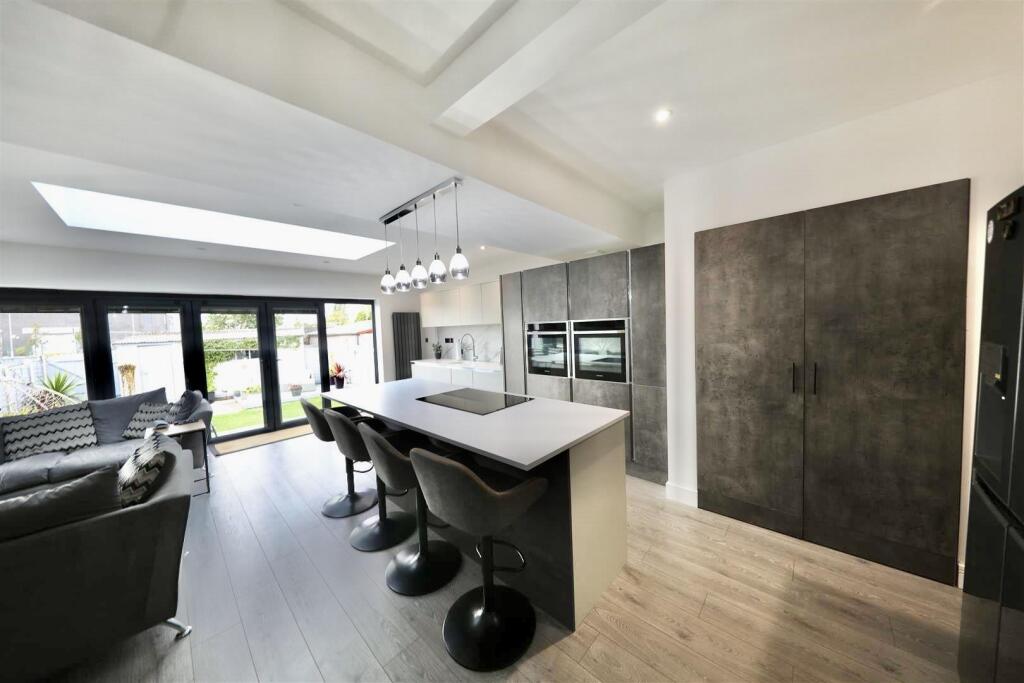 Open plan kitchen living area