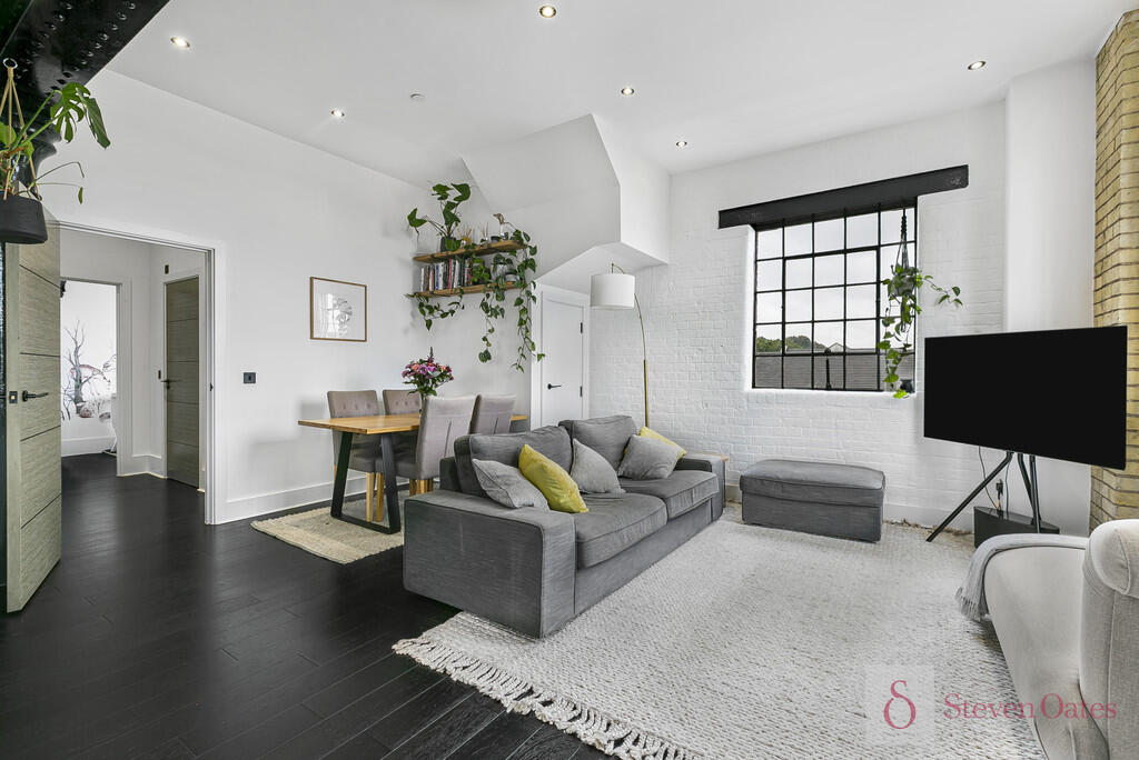 4_38213_watermark...