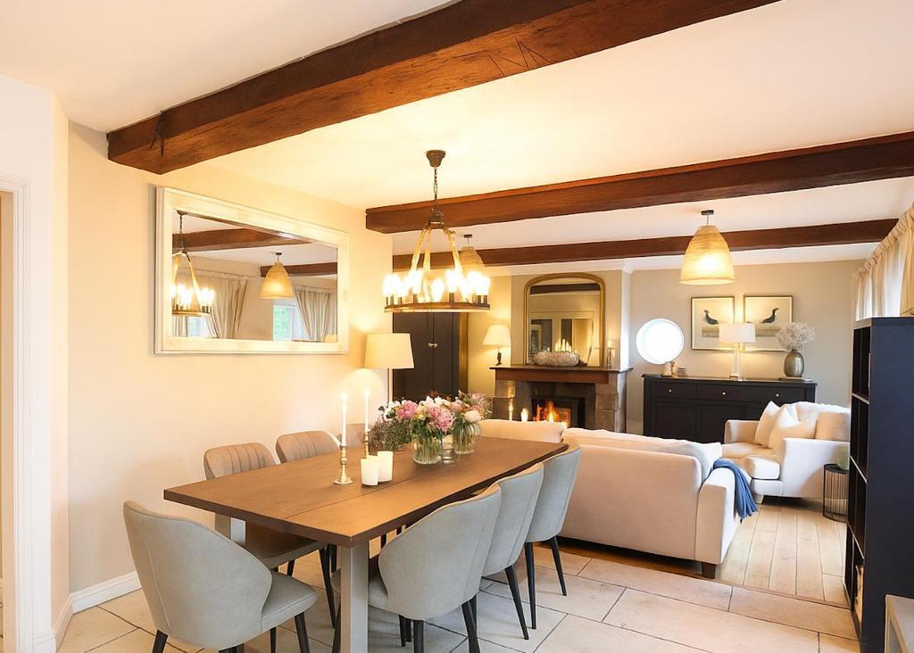 Dining area, ideal open plan living