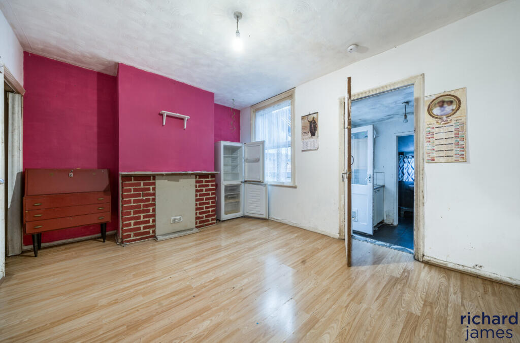 7258d17659df4c7ba238f8218abea70a