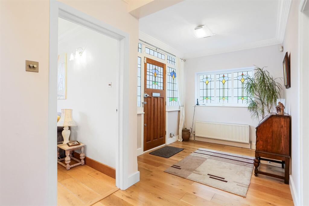 1548903635 -  WESTCOTT WAY, SM2 - 17.jpg