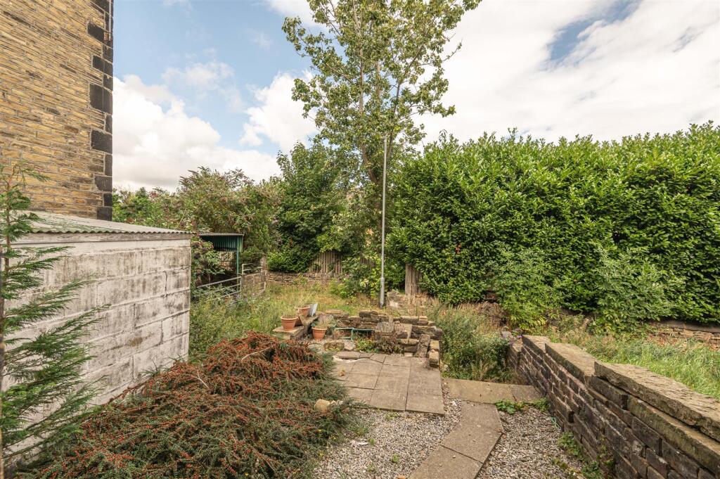 22 - 12A Eldroth Road HX1 3BA.jpg
