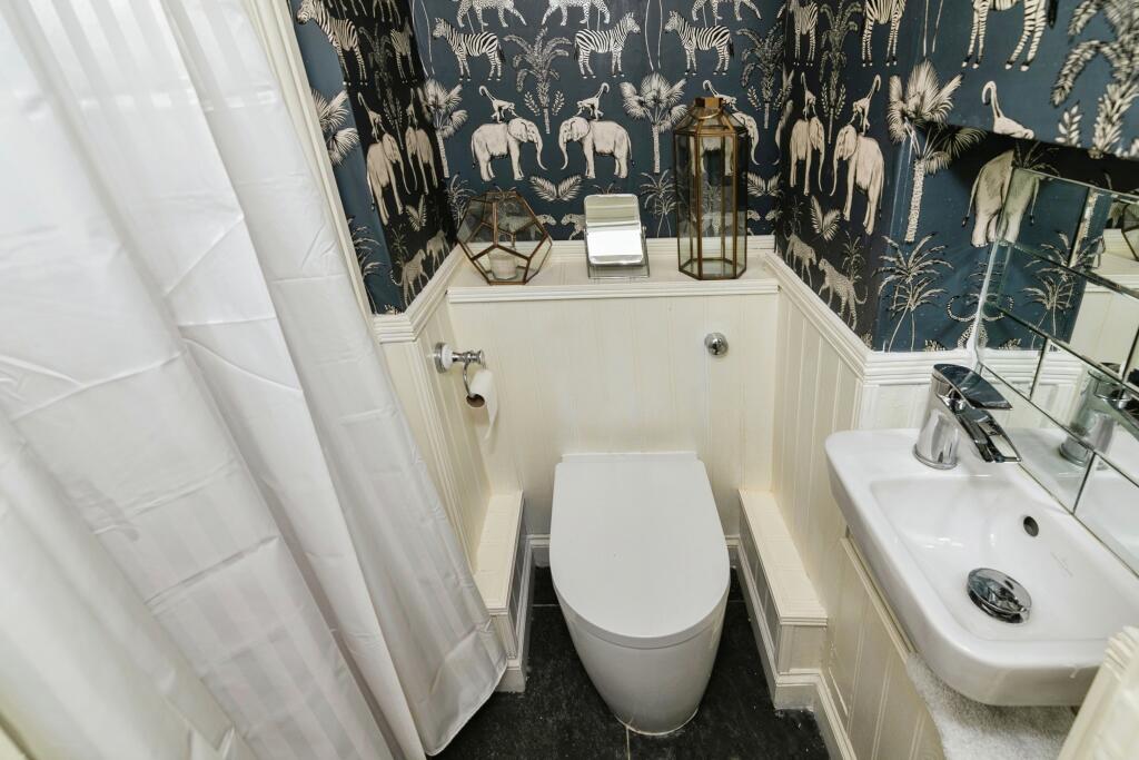 Cloak Room