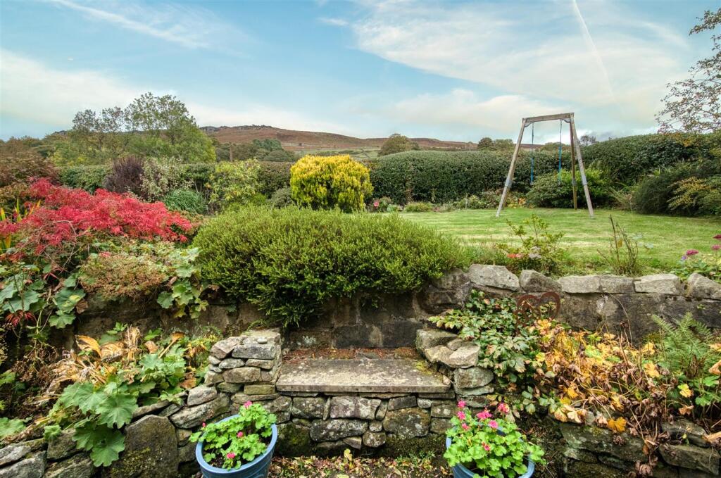 Saxton Mee 11 Ashopton Drive 0047.jpg